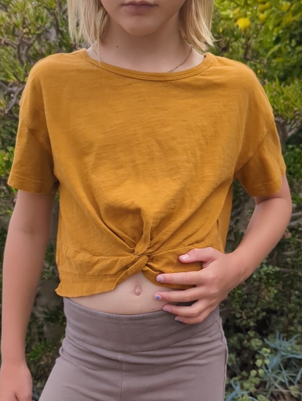 Old Navy Girls' Cropped Mustard Knot Front Tee - Yellow